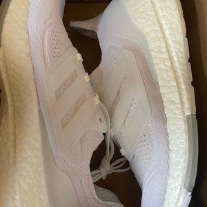 Size 7.5 - Adidas UltraBoost 21 All White